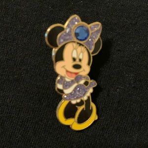Disney Vintage Sapphire Gem Minnie Collector Pin
